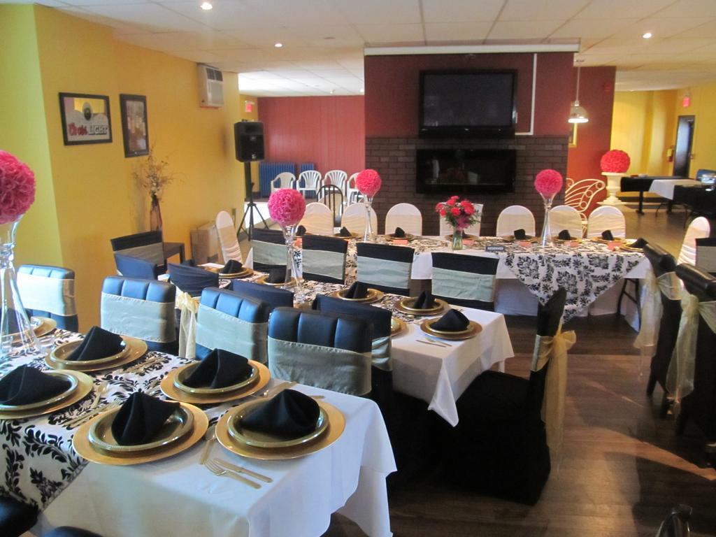 Le Voyageur Inn Mattawa Экстерьер фото